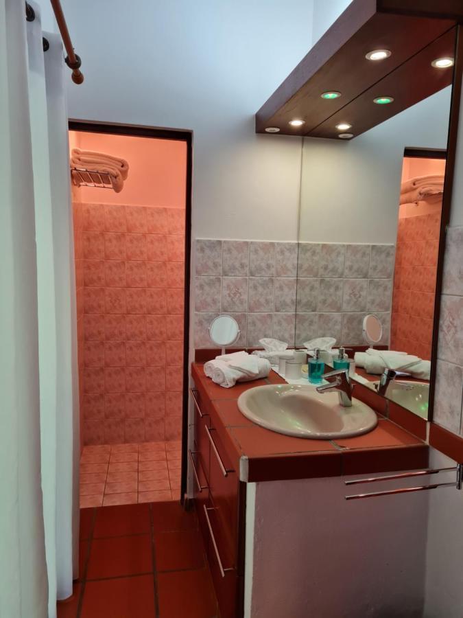 Chambre D'Hotes "Villa Rayon Vert" Deshaies Exterior photo