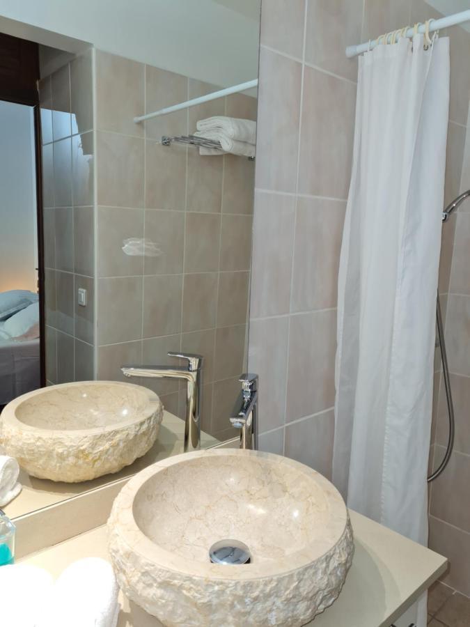 Chambre D'Hotes "Villa Rayon Vert" Deshaies Exterior photo
